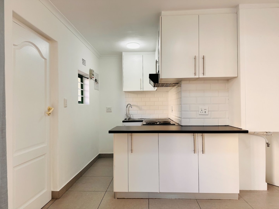 2 Bedroom Property for Sale in Table View Western Cape